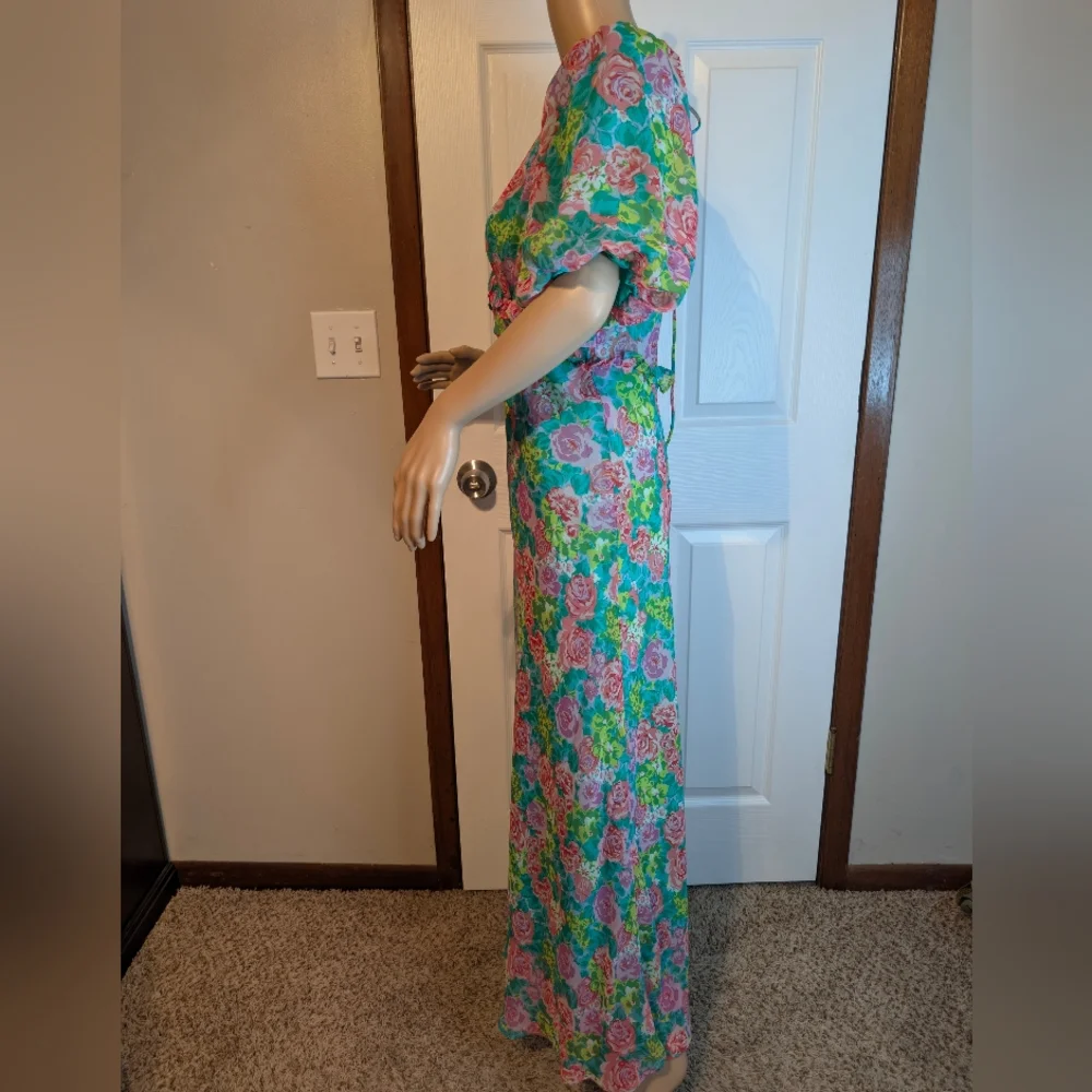 NWT ASTR The Label Esperanza Green PinkMulti Floral Dress w/V-Neck&Back Ties Med - Picture 2 of 11